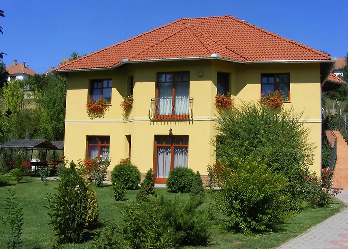 Völgy Apartman