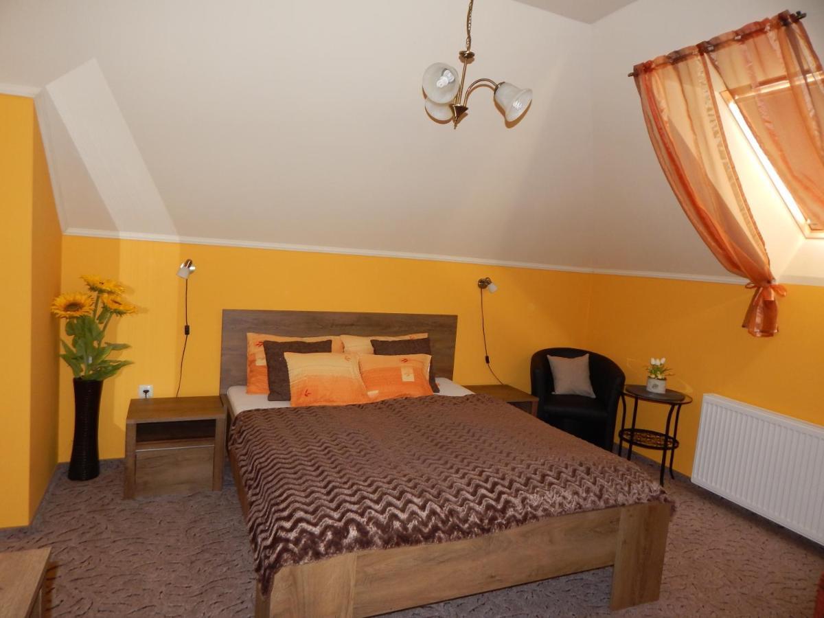 Völgy Apartman *